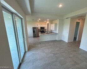 Building Photo - 408 NW 31st Pl
