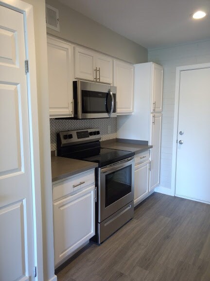 Foto del edificio - 2629 East Turney Ave