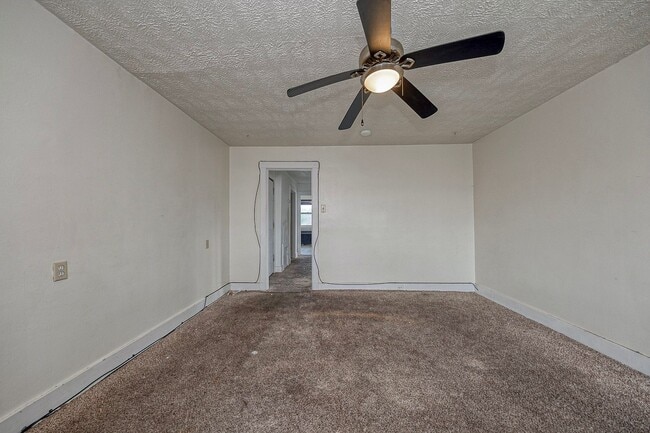 Building Photo - 2361 Brownsville Rd