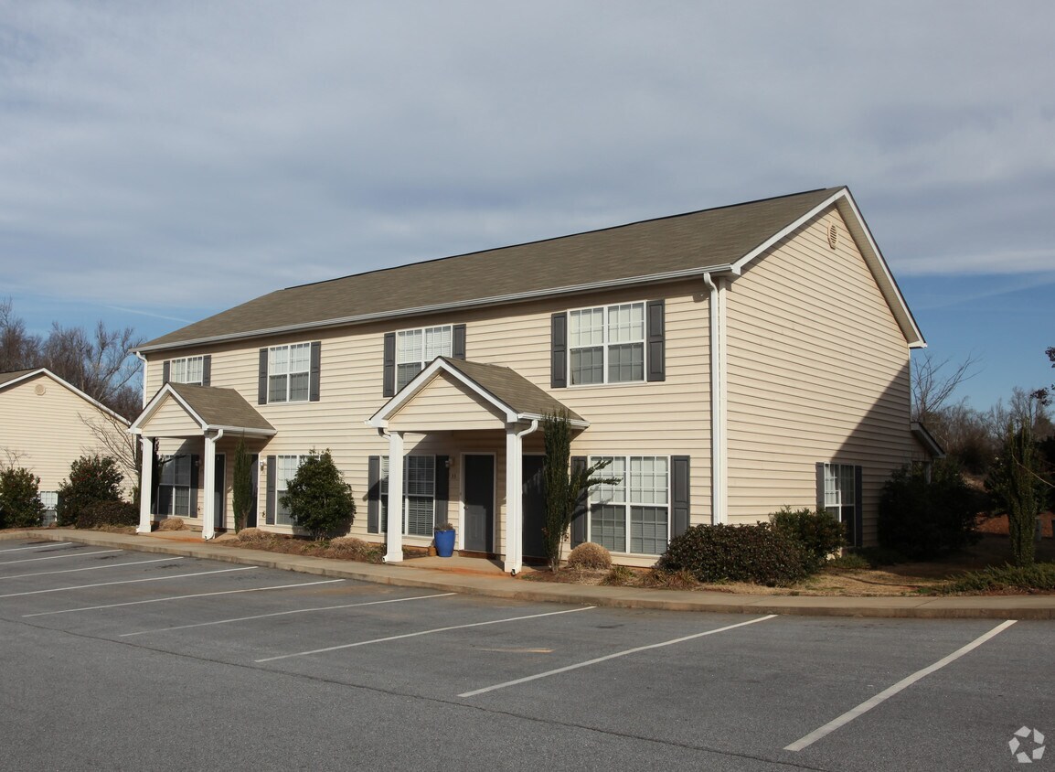 Primary Photo - 2-48 Brookside Dr