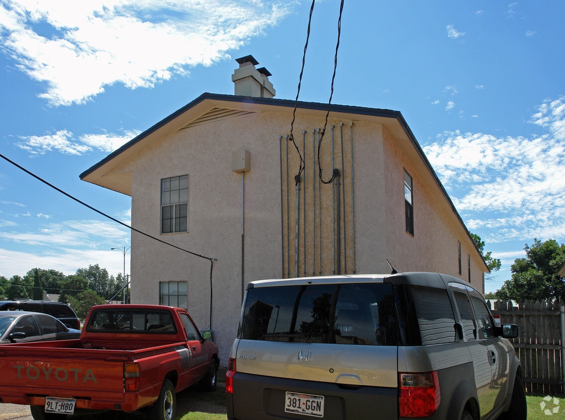 Building Photo - 2506 20th St
