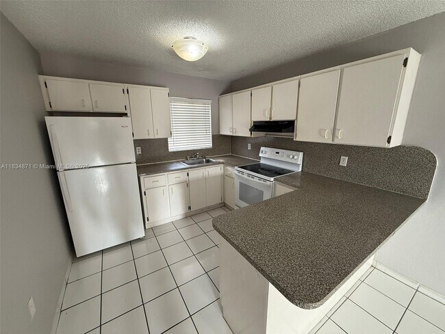 Foto del edificio - 6278 W 22nd Ct