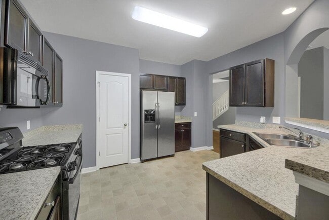 Building Photo - 1475 Park Brooke Cir SW