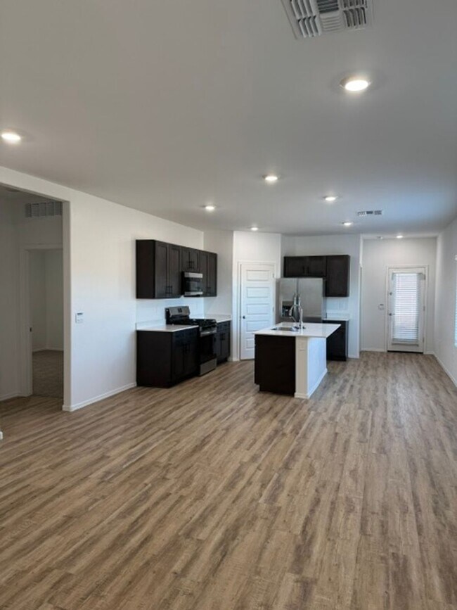 Foto del edificio - Marana- 3 bedroom/ 2 bathroom BRAND NEW HOME!