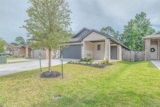 Building Photo - 1721 Succotash Oak Ct