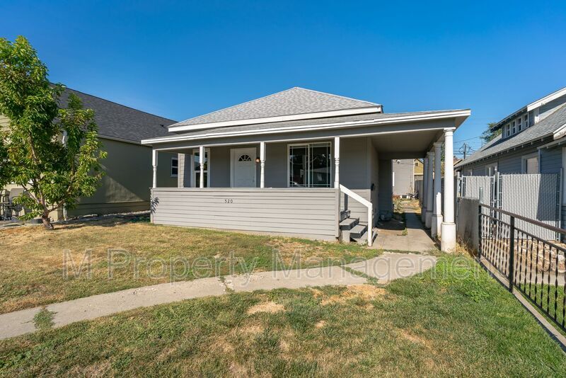 Primary Photo - 520 Orondo Ave