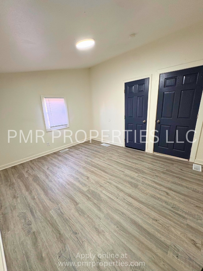 Foto del edificio - 2 Bedrooms/1 Bathroom House