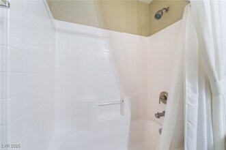 Building Photo - 10953 Toscano Gardens St