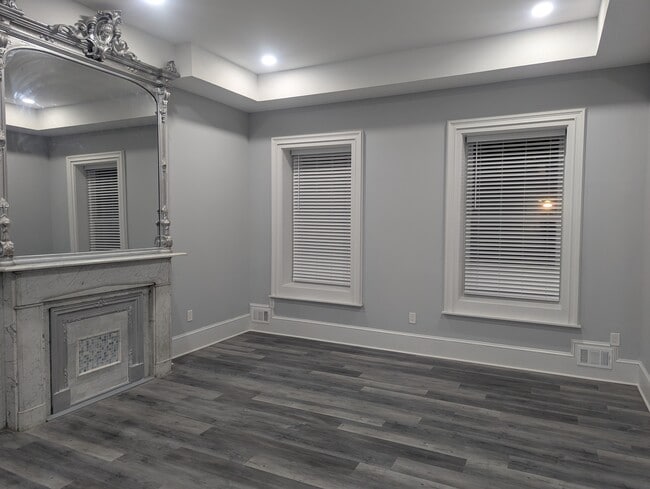 Greatroom (17 x 15.5) - 35 Clinton Ave