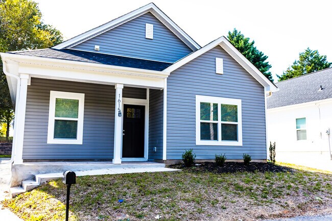 Building Photo - 1615 Martin Ave