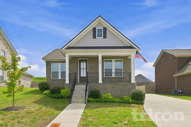 Building Photo - 7005 Park Knoll Dr