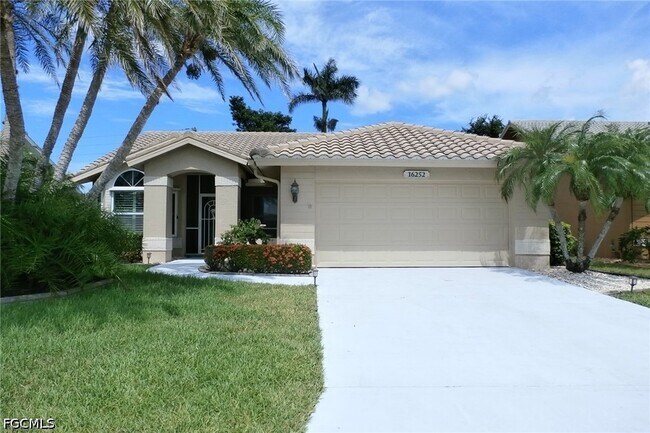 Foto del edificio - 16252 Kelly Woods Dr