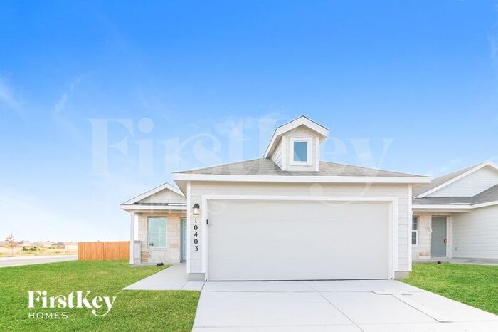 Primary Photo - 10403 McClintock Dr