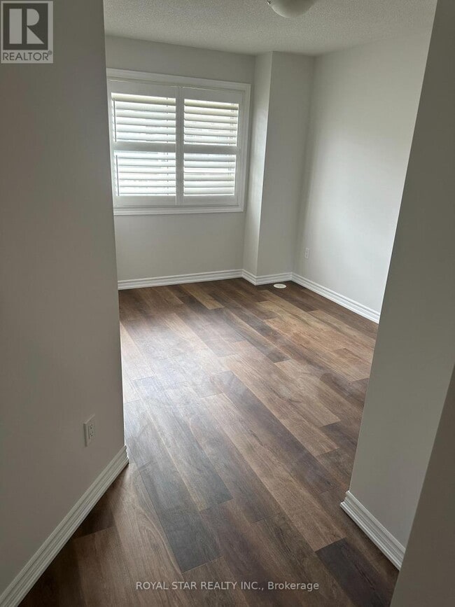 Building Photo - 2420 Baronwood Dr