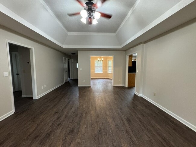 Building Photo - 102 S Gala Ct