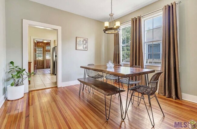 Foto del edificio - 612 Arlington Ave