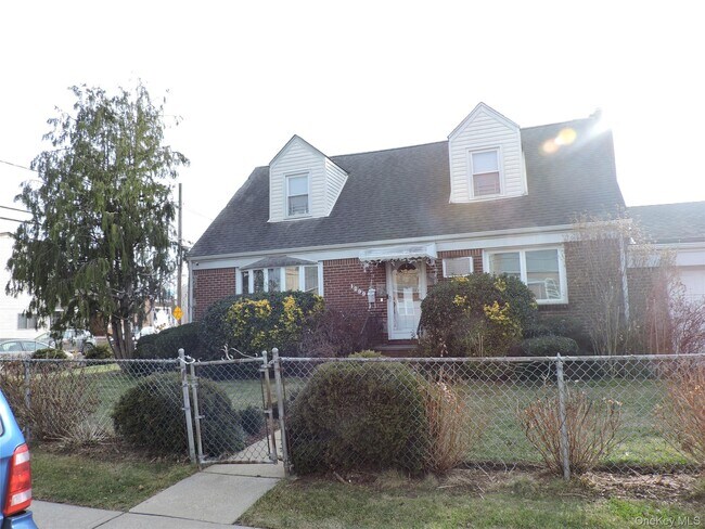 Foto del edificio - 1299 World Ave