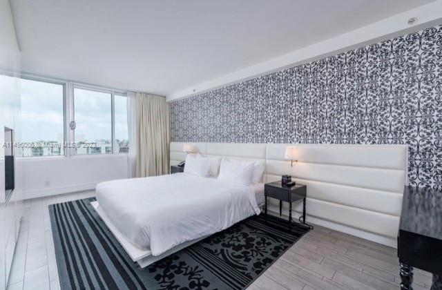 Foto del edificio - 5005 Collins Ave