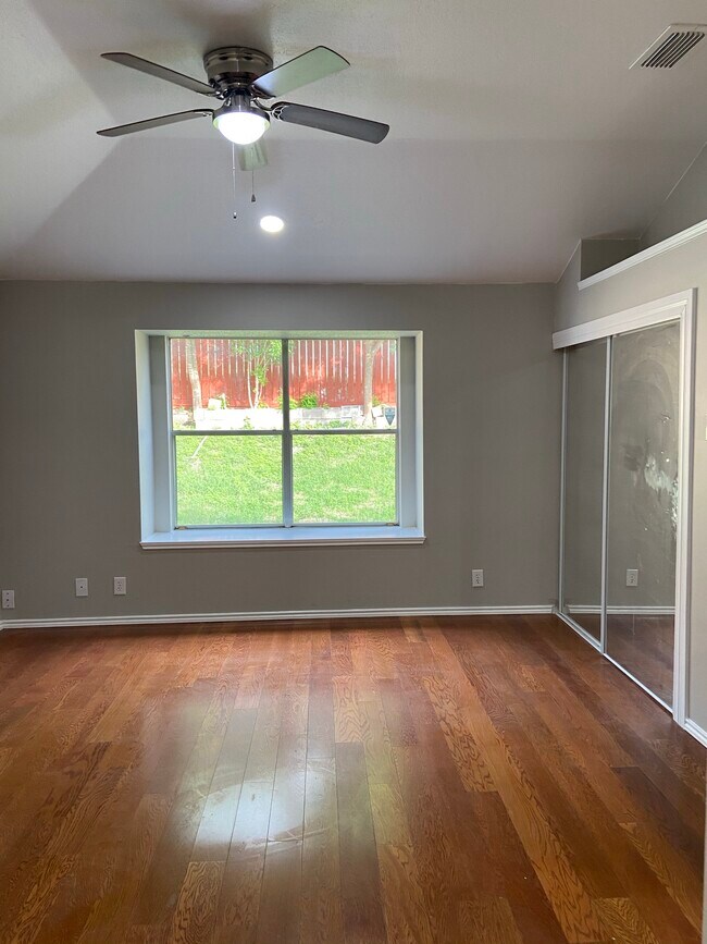 Building Photo - 6130 Crab Orchard