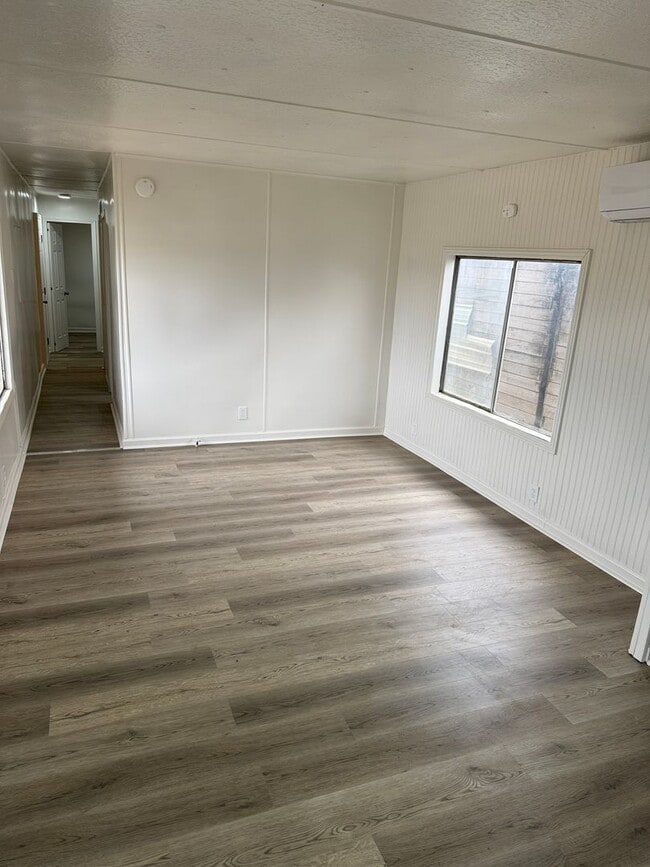 Building Photo - **Now Available!! Stevinson Mobile Home