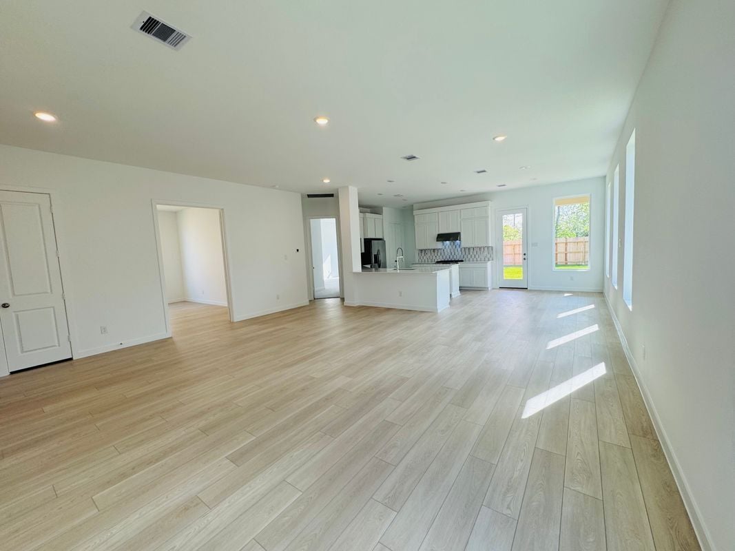 Building Photo - 4227 Eagle Pass Dr