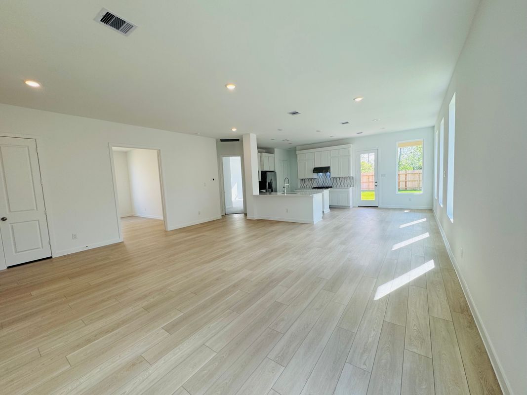 Foto del edificio - 4227 Eagle Pass Dr