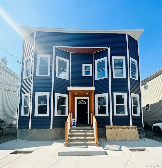 Foto principal - 8 Morgan Ave