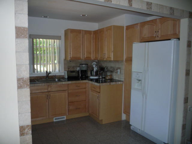 Foto del edificio - 89 Hasbrouck Rd