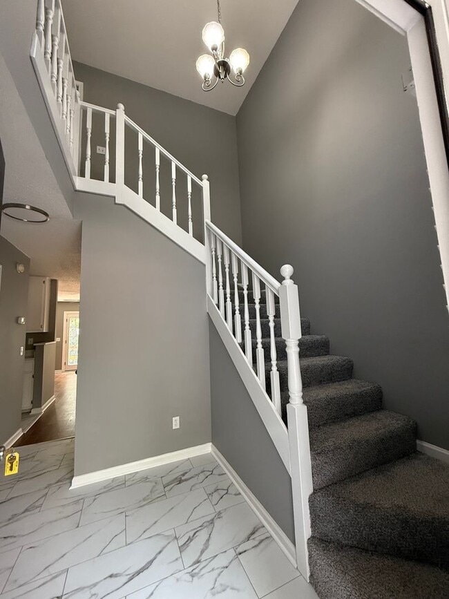 Foto del edificio - 92 Woodfield Pl