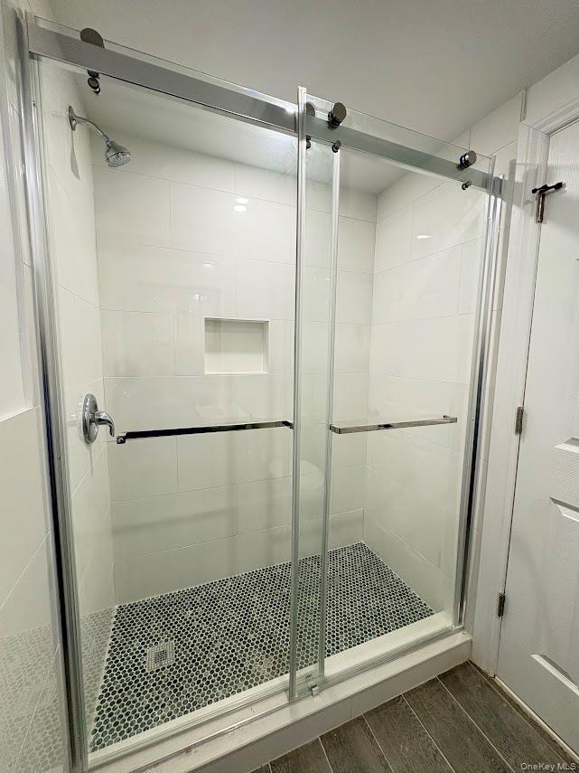 Foto del edificio - 69-16 Almeda Ave