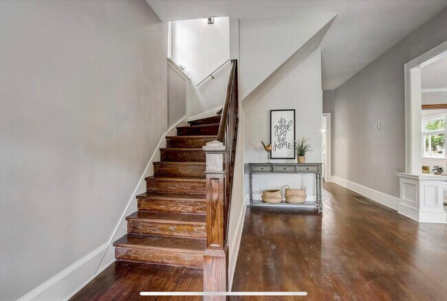Foto del edificio - 2908 W McKinley Blvd