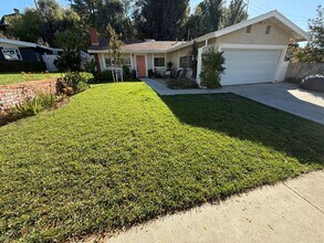 Building Photo - 27660 Santa Clarita Rd Building Photo - 27660 Santa Clarita Rd