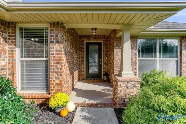 Building Photo - 217 Grantham Cir