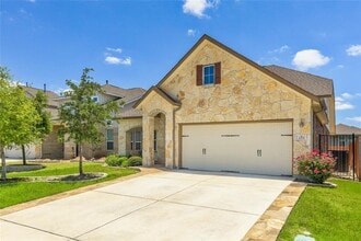 Building Photo - 205 Penna Ln