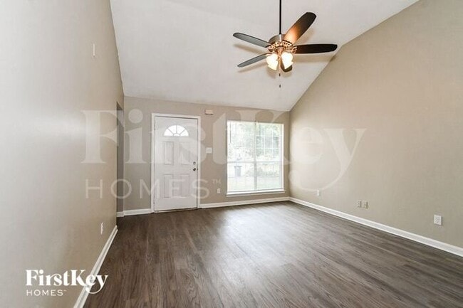 Foto del edificio - 3554 E Regency Park Cir