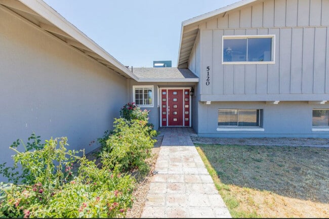 Building Photo - 5120 S Dorsey Ln