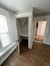 Building Photo - 401 S Beech St