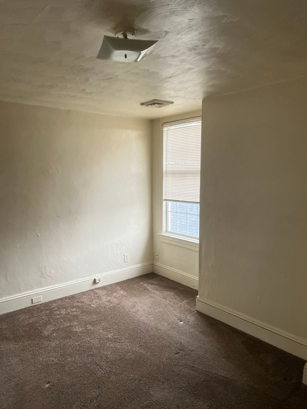 Foto del edificio - 804 E 26th St