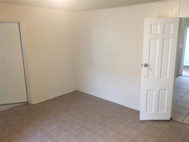 Foto del edificio - 935 M.L.K. Blvd S