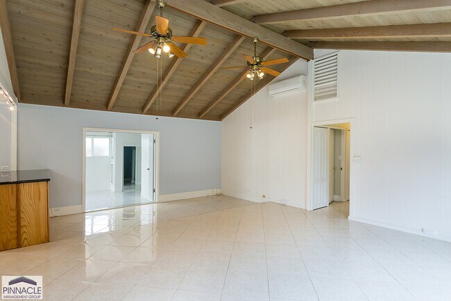 Foto del edificio - 44-703-703 Alakai St