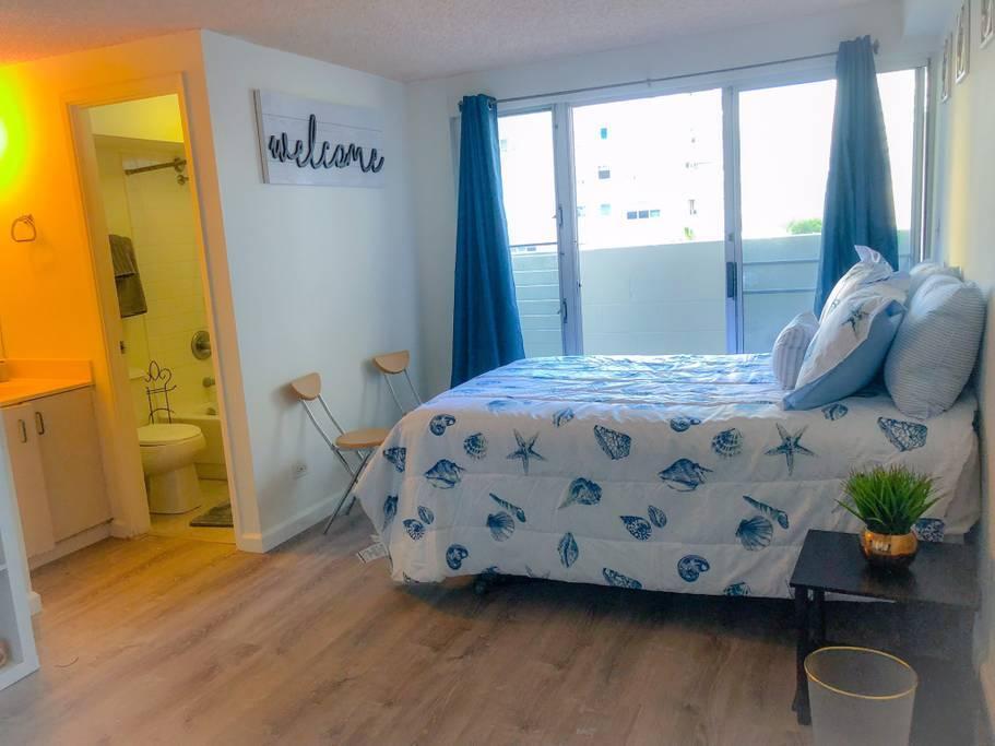 Foto principal - 2450 Prince Edward St