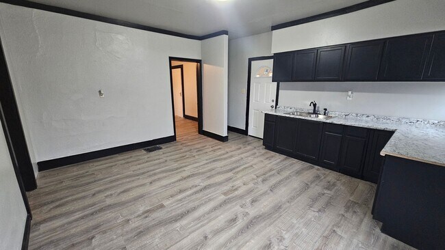 Foto del edificio - 118-118.5-1185 Wood St