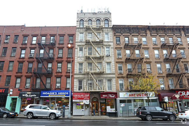 Foto del edificio - 1654 Third Avenue