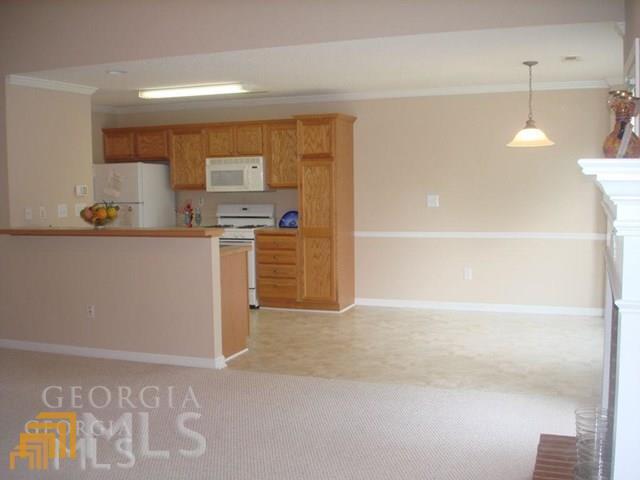 Foto del edificio - 2 Mill Ridge Pl