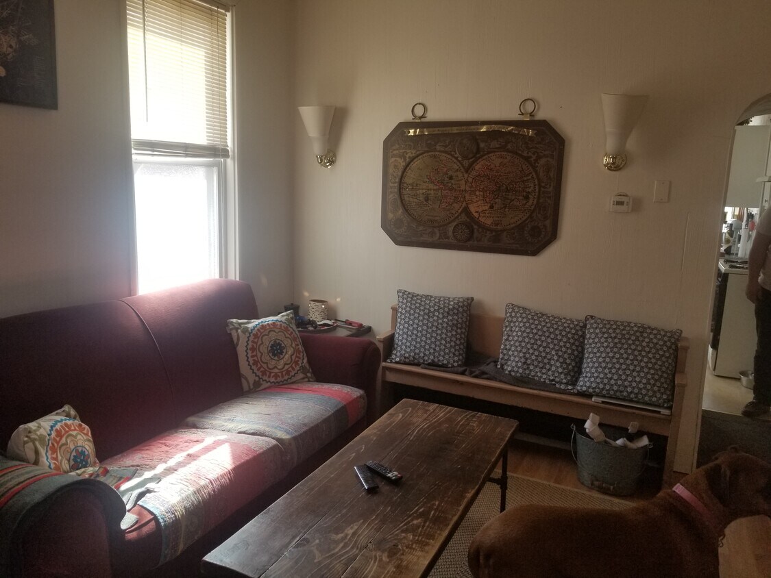 Foto principal - 5815 Alder St