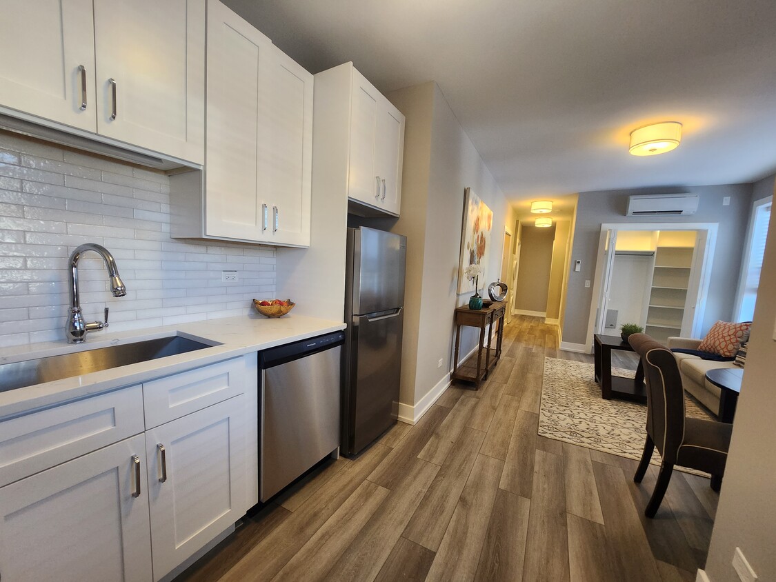 Foto principal - 3935 N Janssen Ave