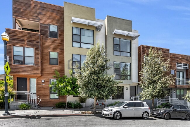 Building Photo - 284 Friedell St