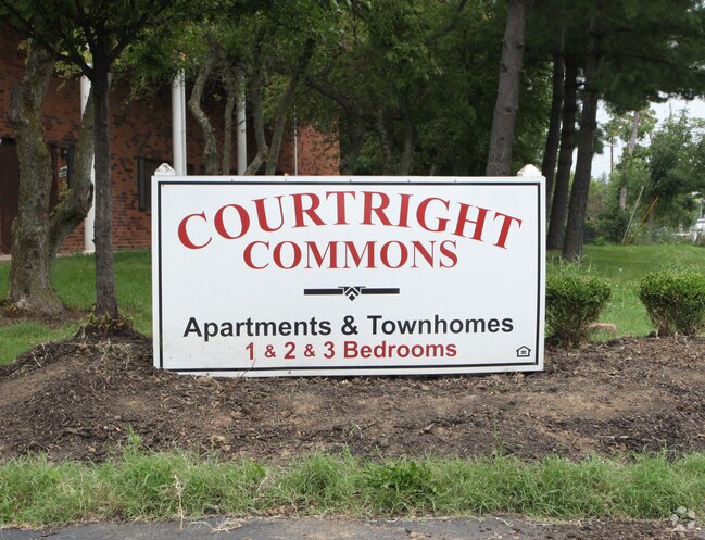 Foto del edificio - Courtright Lane Apartments