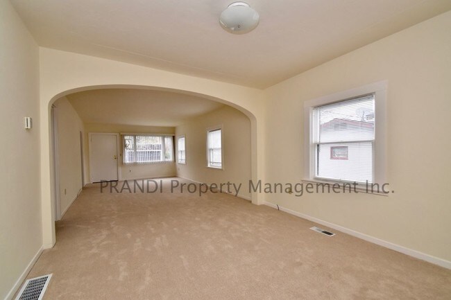 Foto del edificio - Lovely 3 Bedroom Gerstle Park Home