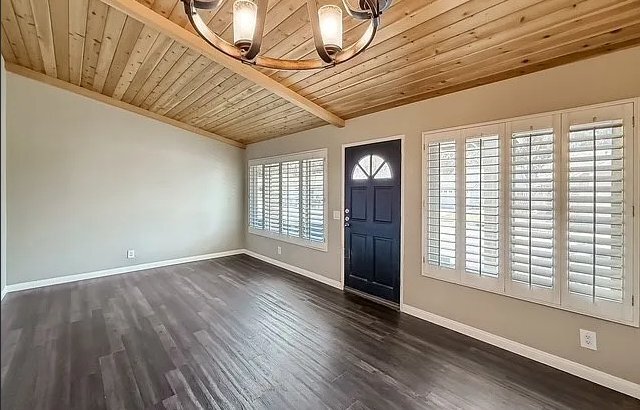 Building Photo - 12472 Ironbark Dr